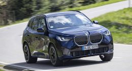 Yeni BMW X3 20: Giriş Seviyesi Model Gerçekten X3 DNA'sına Sahip mi?
