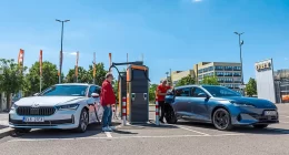 Plug-in hibrit dünyasında rekabet: BYD Seal 6 DM-i ve Skoda Superb iV karşılaştırması