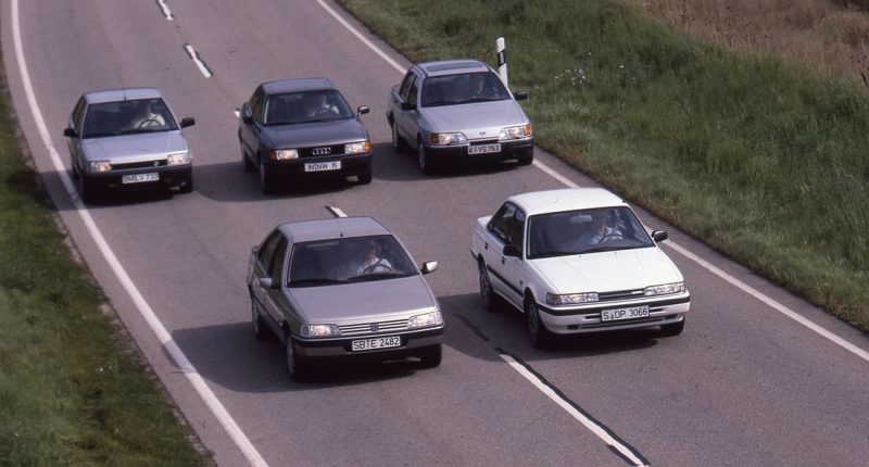 Mazda 626 ve 1987 Yılı Orta Sınıf Sedan Rekabeti: Tarihi Bir Bakış