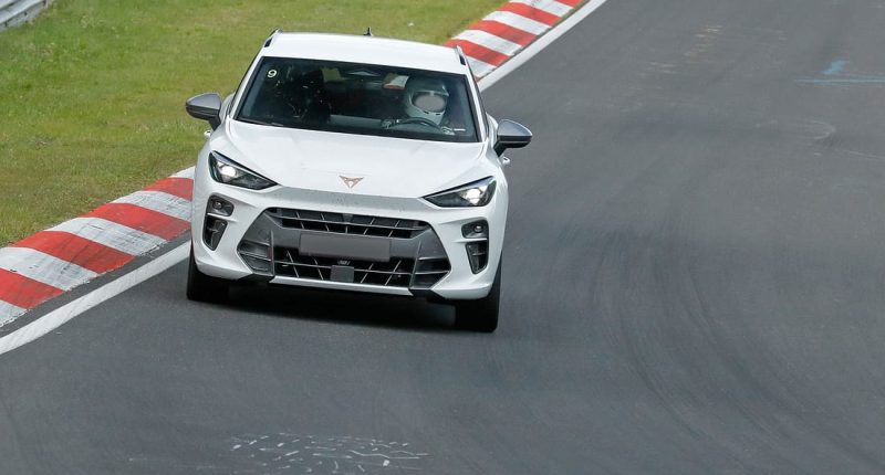 Cupra Terramar VZ5: Audi'nin efsanevi beş silindirli motoru yolda mı?