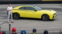 Dodge Charger Super Bee Geri Dönüyor: 608 Beygirlik Safkan Güç