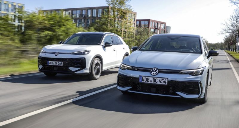 Volkswagen Golf ve T-Roc Hibrit Modelleri: Aradaki Fiyat Farkına Değer mi?