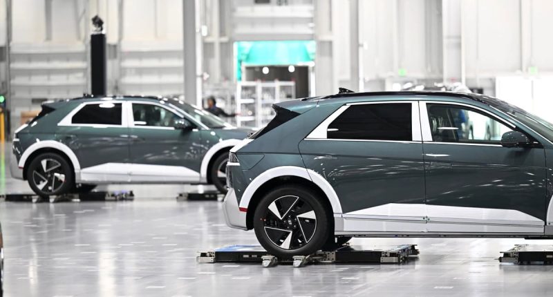 Hyundai otopark robotu ile park sorununa teknolojik çözüm sunuyor