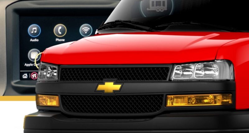 Amerika'nın En Eski Yeni Aracı Chevrolet Express Renkli Dokunmatik Ekrana Kavuşuyor