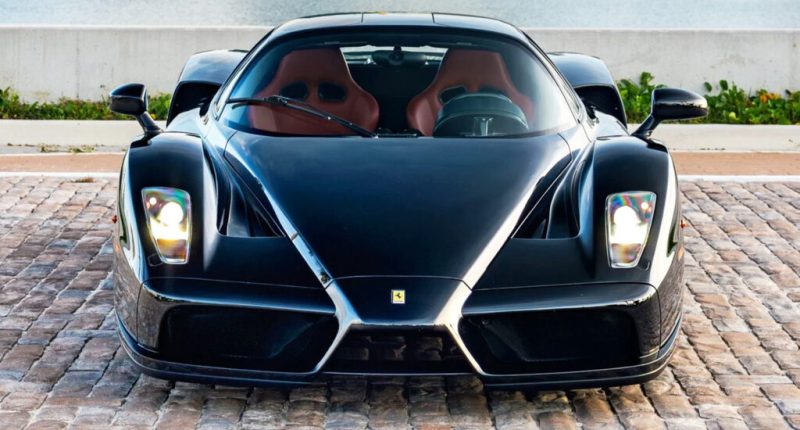 Nadir Siyah Ferrari Enzo, Kullanılmış Olması Nedeniyle Milyonlarca Dolar Değer Kaybetti