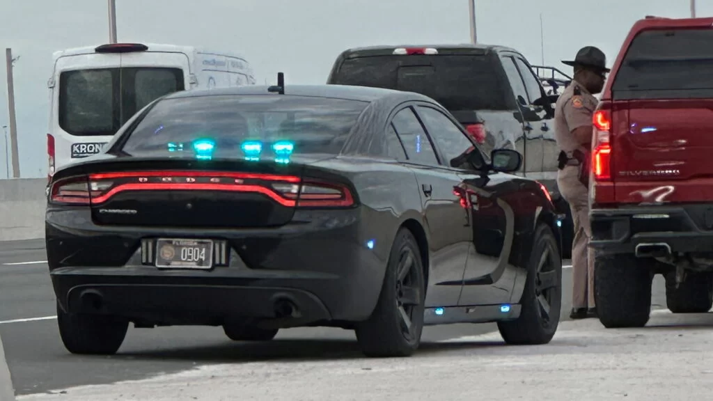 Florida trafik denetimleri - Florida'da trafik denetimleri: Sol şerit ihlali yapan sürücülere ağır yaptırım