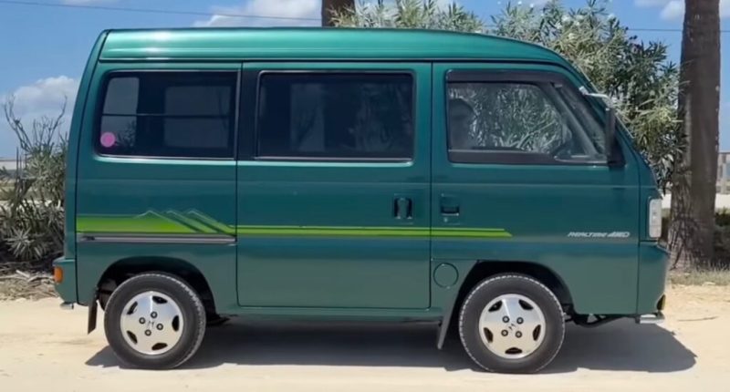 Japon İkonu Honda Acty: 0-100 Km/s Hıza Ulaşmak Bir Ömür Sürüyor