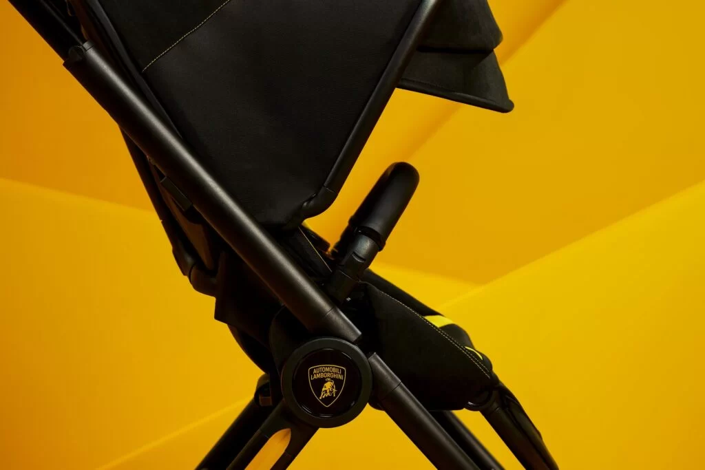 Lamborghini bebek arabası - Lamborghini imzalı lüks bebek arabası: Reef AL Giallo tanıtıldı