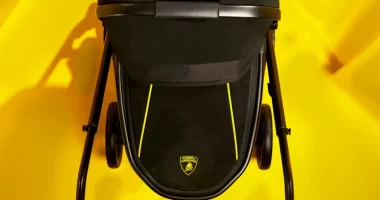 Lamborghini bebek arabası - Lamborghini imzalı lüks bebek arabası: Reef AL Giallo tanıtıldı