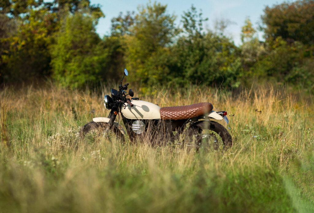Klasik Honda CB500, Elektrikli Dönüşümüyle Yollara Geri Döndü