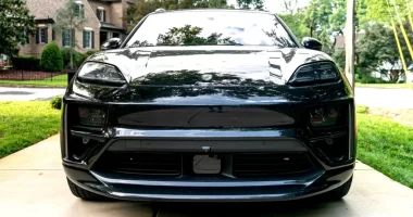 Porsche Macan Turbo elektrikli modelinde şok değer kaybı