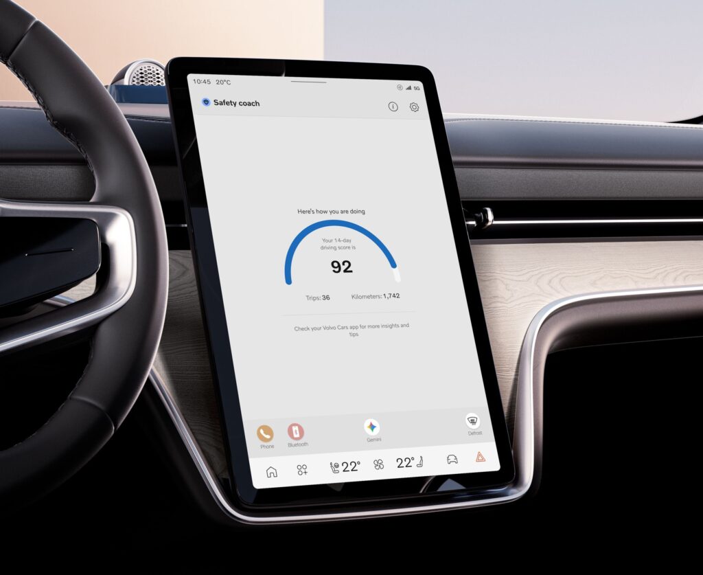 Volvo Safety Coach ile Sürüşünüzü Puanlayarak Sigorta Priminizi Düşürün