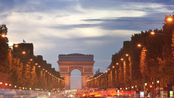 Paris Çevre Yolu'nda Ağustos Ayı Gece Kapatmaları: Sürücülerin Bilmesi Gerekenler