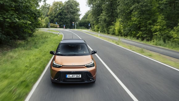 Toyota Aygo X Hybride: Yüksek Fiyatlara Rağmen Satışlarda Büyük Başarı