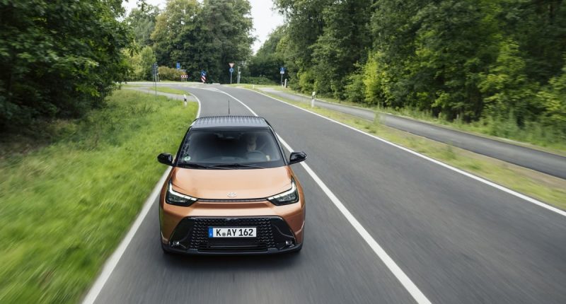 Toyota Aygo X Hybride: Yüksek Fiyatlara Rağmen Satışlarda Büyük Başarı