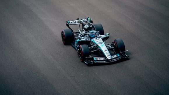 Hollanda GP'de Heyecan: George Russell Sprint Pole Pozisyonunda