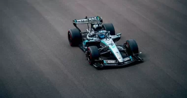 Hollanda GP'de Heyecan: George Russell Sprint Pole Pozisyonunda