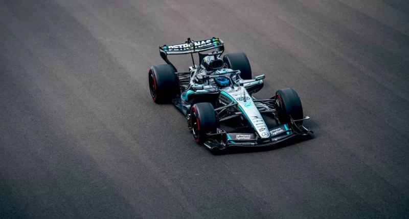 Hollanda GP'de Heyecan: George Russell Sprint Pole Pozisyonunda