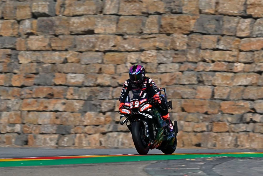 MotoGP Aragon GP: Marco Bezzecchi'den Marquez'e Karşı İnanılmaz Pole Pozisyonu