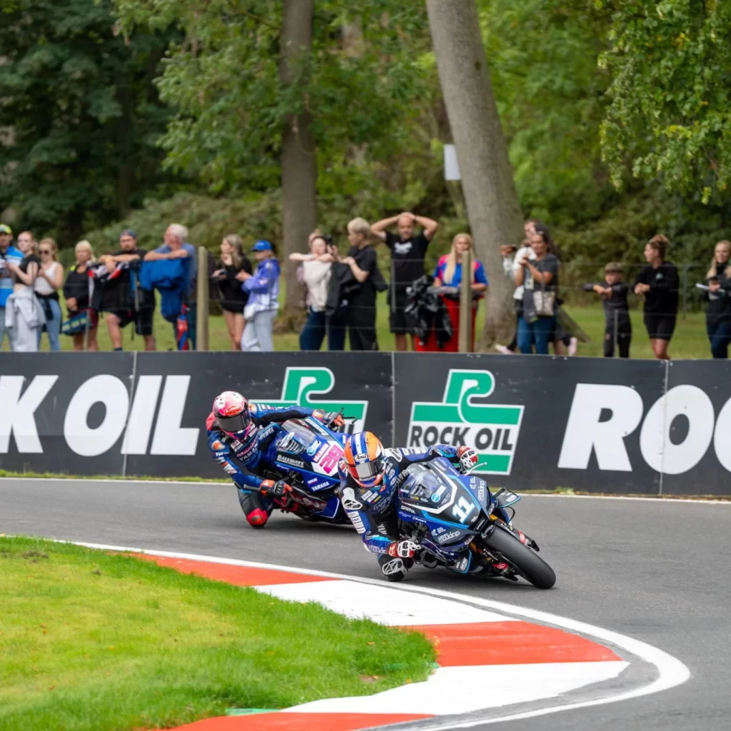 Leon Haslam ve Cadwell Park'ta BSB Heyecanı