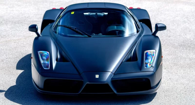 Matte Ferrari Enzo Efsanesi: Kraliyet Ailesinden Gelen Nadide Parça