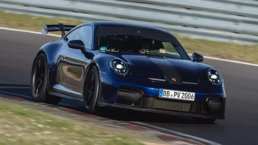 Porsche, Hibrit Modeller İçin Çift Kavramalı Manuel Şanzıman Geliştiriyor