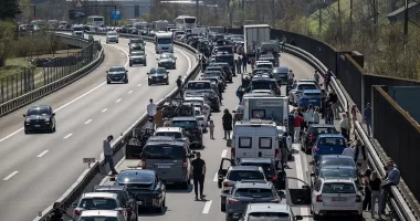 4-6 Eylül 2026 Stau-Wochenende: Avrupa'da Trafik Yoğunluğu Bekleniyor