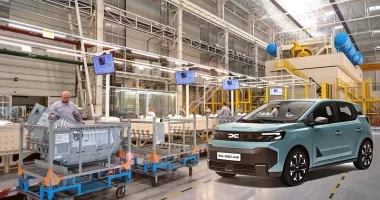 Dacia Spring ile Uygun Fiyatlı Elektrikli Otomobil Stratejisi
