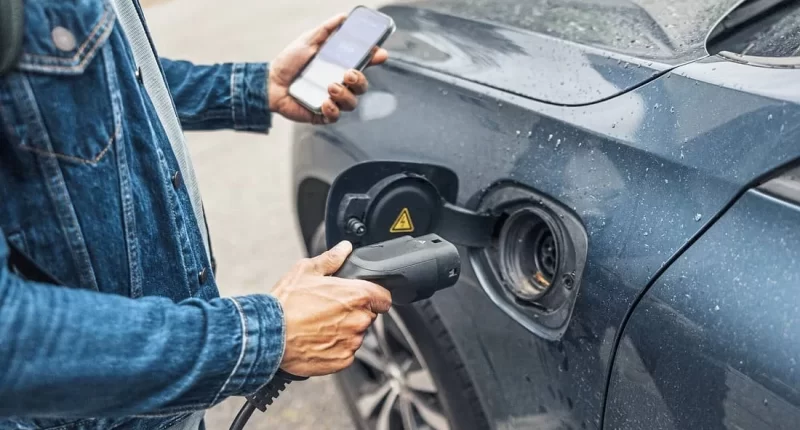 Elektro otomobil geleceği: Elektrikli araçların ömrü kısalıyor mu?