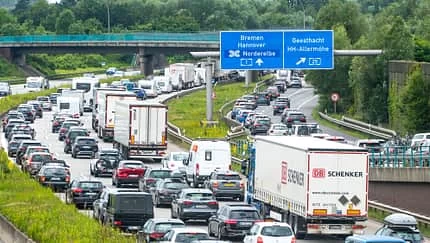 A1 Hamburg yol çalışması: 55 saatlik kapatma uyarısı