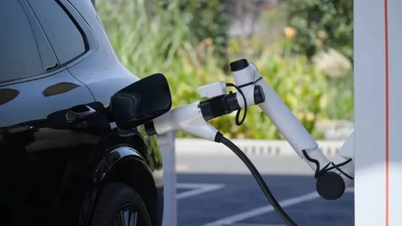 Geely hızlı şarj - Geely'den devrim niteliğinde hızlı şarj teknolojisi: 2250 kW güç
