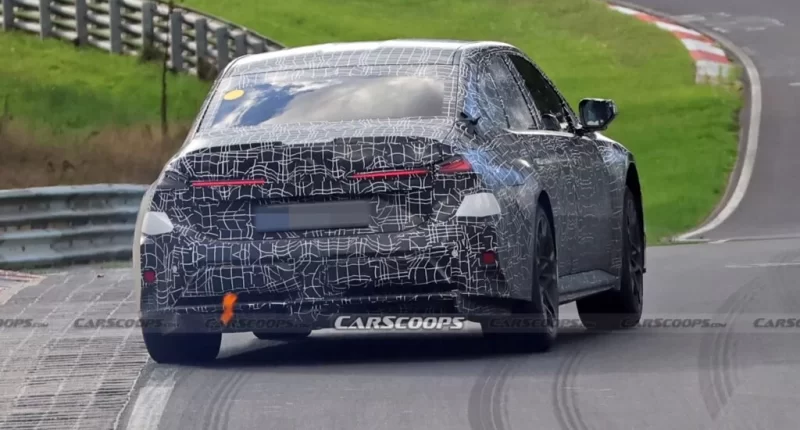 Elektrikli BMW M3, Nürburgring'de Xiaomi SU7 Ultra'ya Meydan Okuyor