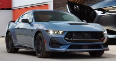 Artan Akaryakıt Fiyatları: Mazda3 Sürücüsü Eskiden V8 Mustang Kullanabilirdi