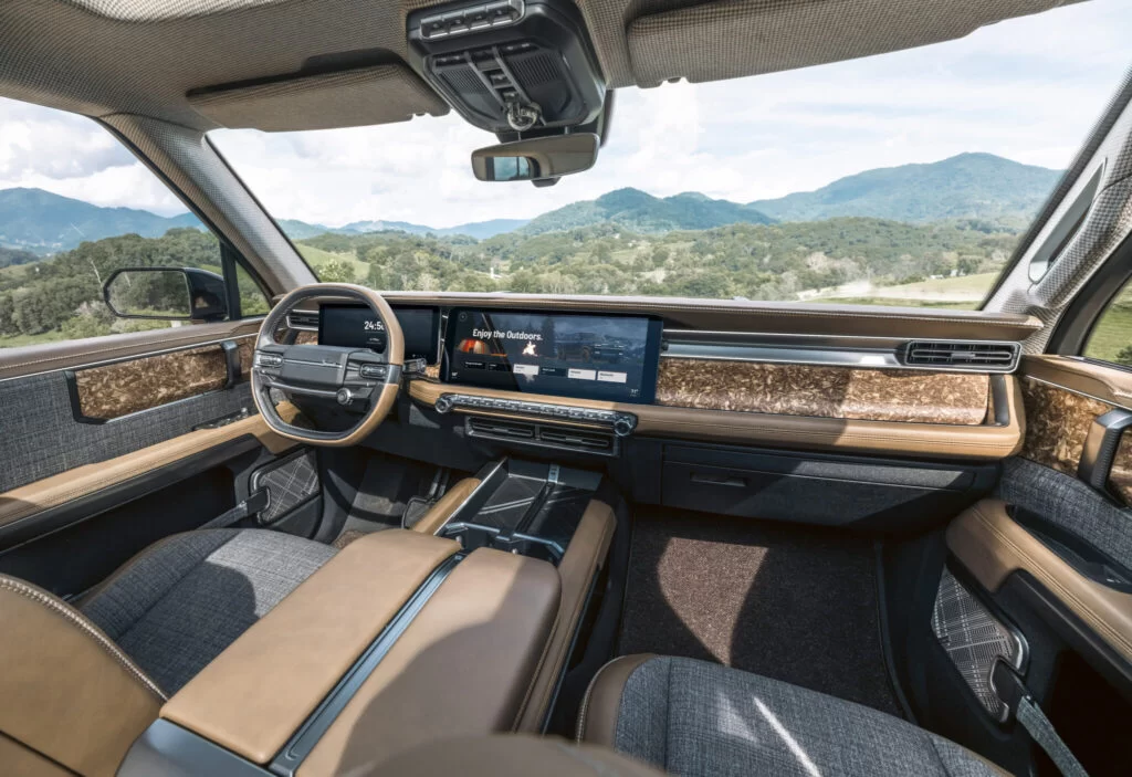 Scout Motors ve İlginç Bir Marka Davası: 875 Dolarlık Saat