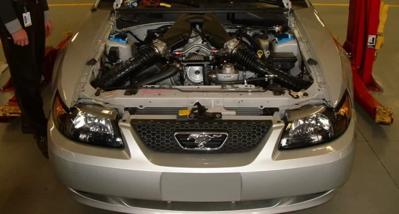 Ford, Efsanevi V10 Mustang Prototipini Yeniden Canlandırdı