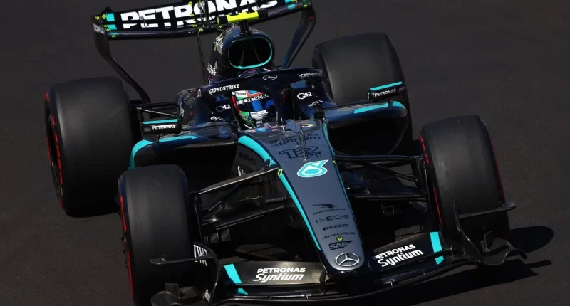 Mercedes F1 pole pozisyonu hasretini Malezya güncellemeleriyle bitirecek