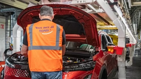 Renault elektrikli araç - Renault Douai fabrikasında elektrikli araç üretimi için 350 kişilik istihdam