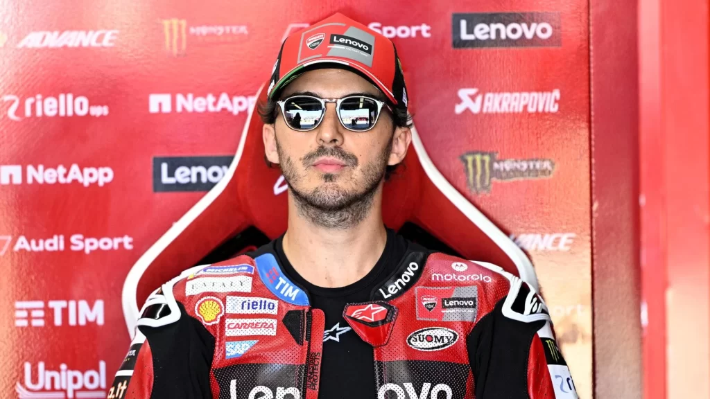 Pecco Bagnaia MotoGP - Cal Crutchlow'dan Pecco Bagnaia'ya Destek: MotoGP'nin En İyilerinden Biri