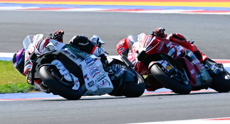 Aprilia MotoGP mücadelesinde Marc Marquez engeline takıldı