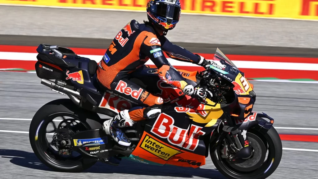 Pedro Acosta ve KTM için Avusturya GP: Bir Dönem Kapanırken İlk Zafer Fırsatı