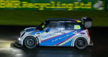 Knockhill gece yarışları otomobil dünyasında yeni bir dönemi başlattı