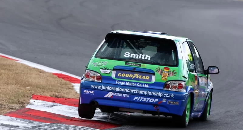 Autosport National Rankings: Ollie Smith Zirveye Yaklaşıyor