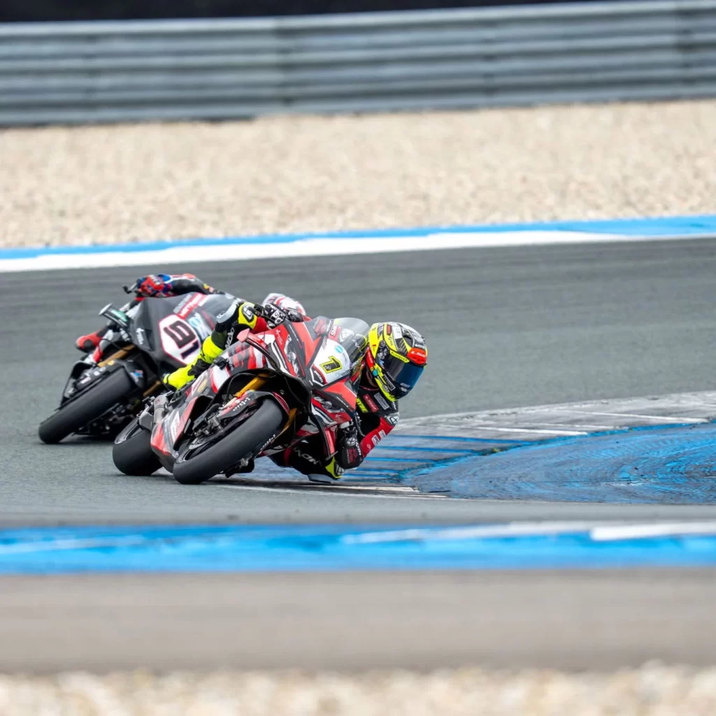 Leon Haslam ve Assen BSB mücadelesi: Podyumun detayları