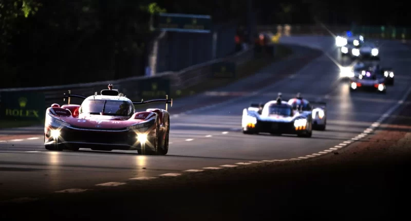 24 Saat Le Mans ve FIA Arasındaki Gerilim: 2027 Değişimi Ne Anlama Geliyor?