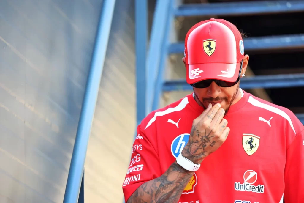 Max Verstappen ve Lewis Hamilton arasında Orta Doğu yarışları gerilimi