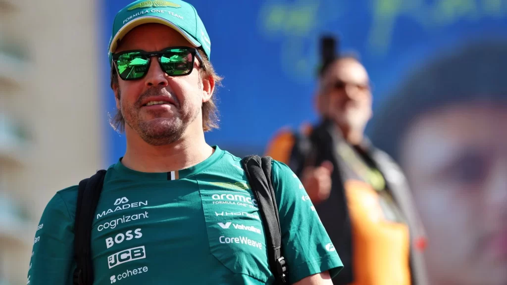 Fernando Alonso ve karting tutkusu: Oğlu Leonard pistlerle tanıştı