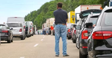 A5 otoyolu üzerinde İkinci Dünya Savaşı bombası alarmı