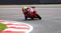 Ryan Vickers ve Brands Hatch BSB Performansı: Şasi Titreşimleri ile Mücadele