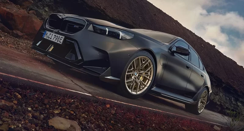 BMW model yenilikleri: 2026 sonbaharında güçlü motorlar ve Black Package