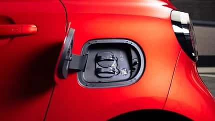 Yeni Smart #2: Şehir İçi Ulaşımın Elektrikli İkonu Geri Döndü